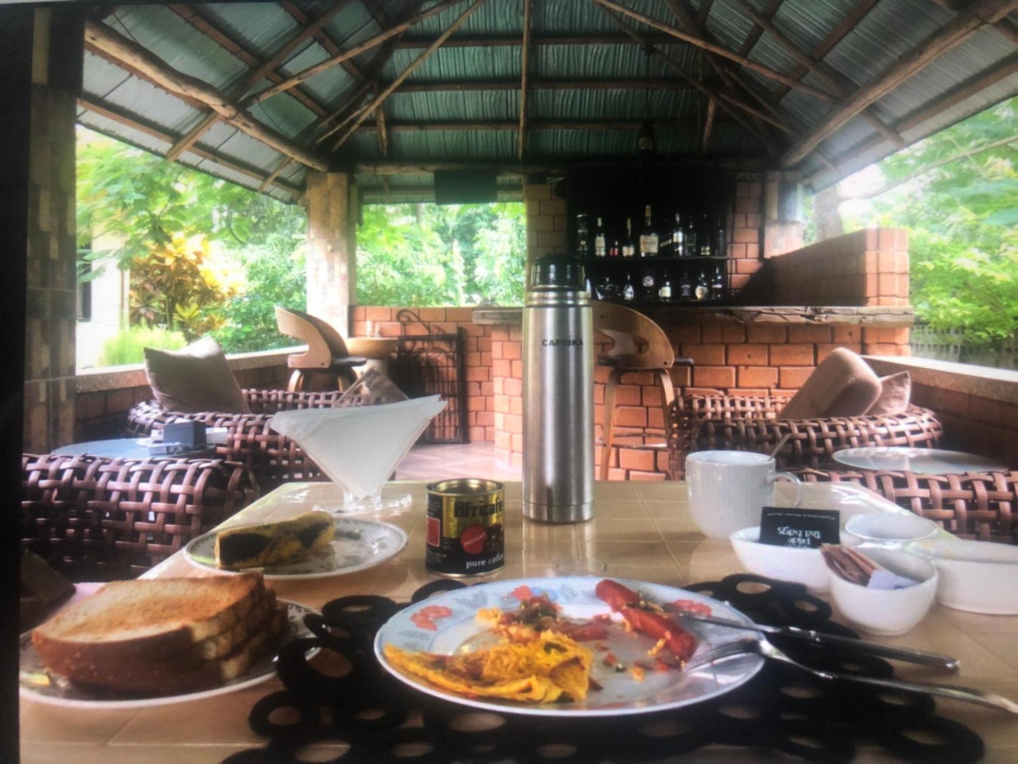 דאר א-סאלאם Tatys Homestay מראה חיצוני תמונה