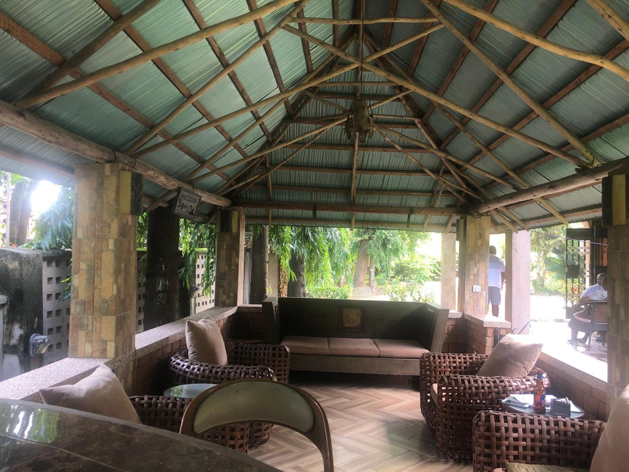 דאר א-סאלאם Tatys Homestay מראה חיצוני תמונה