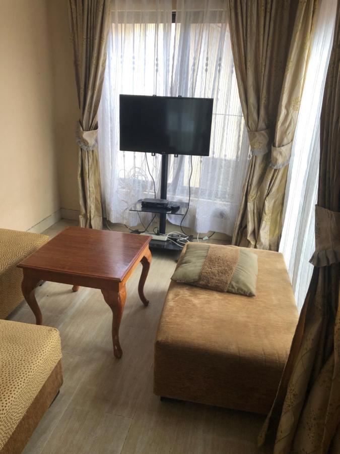 דאר א-סאלאם Tatys Homestay מראה חיצוני תמונה